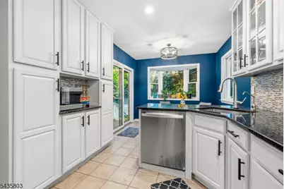 108 Rock Rd, Glen Rock, NJ 07452 - Photo 8