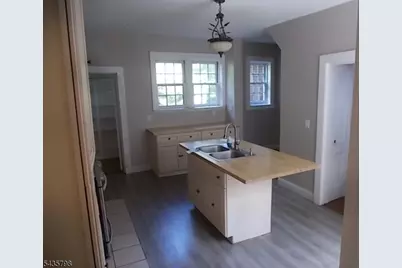 475 Berkeley Ave, South Orange, NJ 07079 - Photo 10