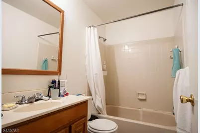 294 Michael J Smith Ct, Franklin Township, NJ 08873 - Photo 12