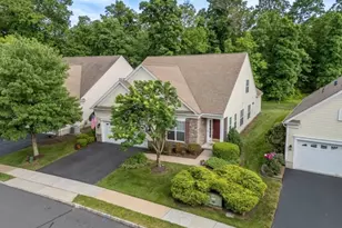 717 Thistle Hill Ln, Franklin Township, NJ 08873 - Photo 42