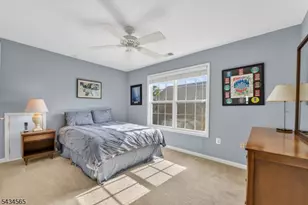 717 Thistle Hill Ln, Franklin Township, NJ 08873 - Photo 38