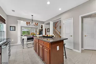 717 Thistle Hill Ln, Franklin Township, NJ 08873 - Photo 20