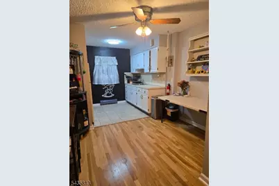 37 Espy Rd #6B, Caldwell, NJ 07006 - Photo 4