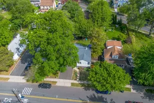 1833 W 4th St, Piscataway Township, NJ 08854 - Photo 16