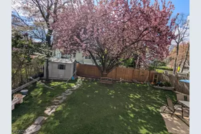 1833 W 4th St, Piscataway Township, NJ 08854 - Photo 14