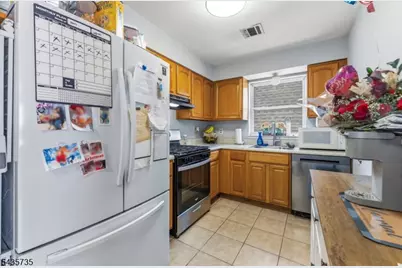 56 Vincent St, Newark, NJ 07105 - Photo 24
