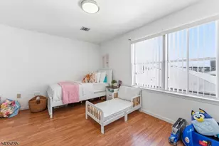 56 Vincent St, Newark, NJ 07105 - Photo 20