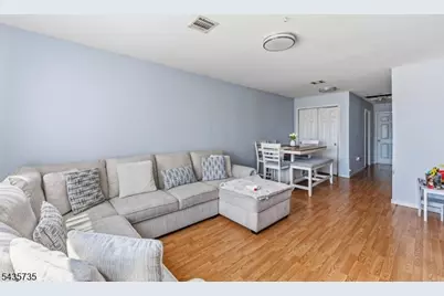 56 Vincent St, Newark, NJ 07105 - Photo 16