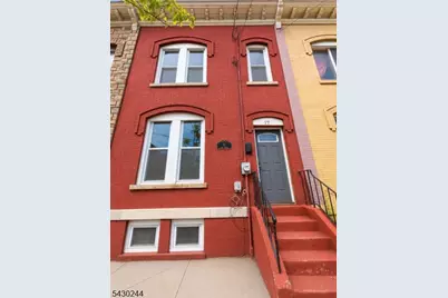 17 8th Ave, Newark, NJ 07104 - Photo 1