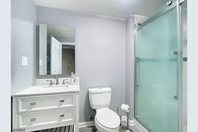14 Hemingway Dr, Roxbury Township, NJ 07852 - Photo 32