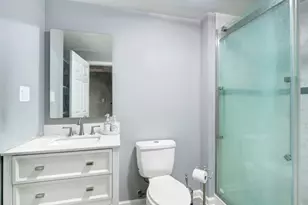 14 Hemingway Dr, Roxbury Township, NJ 07852 - Photo 32