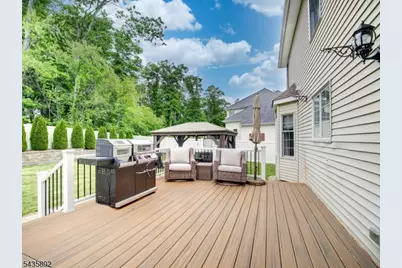 14 Hemingway Dr, Roxbury Township, NJ 07852 - Photo 38