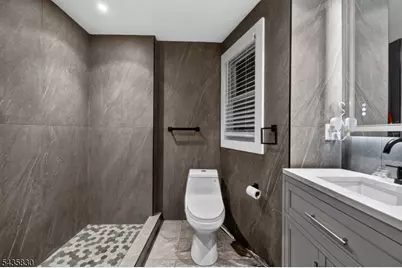 12 Bender Pl #1, Cliffside Park, NJ 07010 - Photo 14