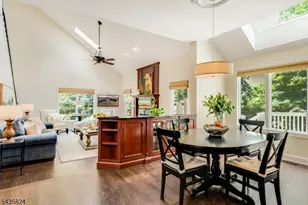 15 Ammerman Way, Chester, NJ 07930 - Photo 14
