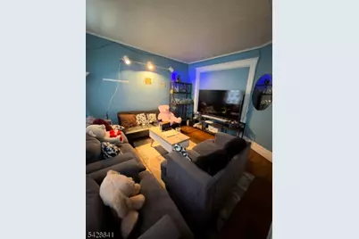 169 Laurel Ave, Irvington, NJ 07111 - Photo 2