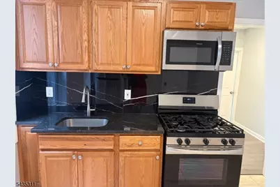 136 Winfield Ave, Jersey City, NJ 07305 - Photo 10