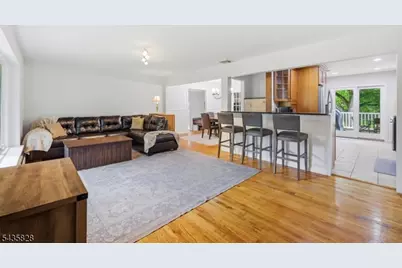 25 King George Rd, Warren Township, NJ 07059 - Photo 2