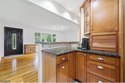 25 King George Rd, Warren Township, NJ 07059 - Photo 8