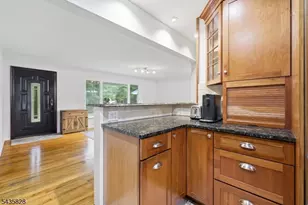 25 King George Rd, Warren Township, NJ 07059 - Photo 8