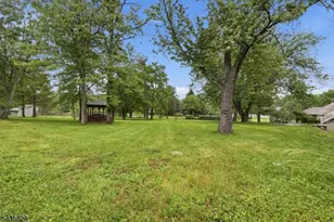 25 King George Rd, Warren Township, NJ 07059 - Photo 34