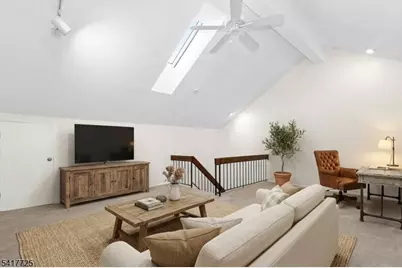 28 Wareham Ct, Scotch Plains Township, NJ 07076 - Photo 24