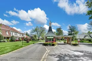 28 Wareham Ct, Scotch Plains Township, NJ 07076 - Photo 30