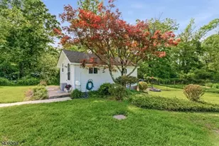 14 Brookhill Rd, Alexandria Township, NJ 08867 - Photo 2