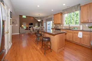 6 Eileen Dr, Wantage, NJ 07461 - Photo 8