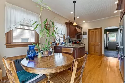 39 South Ave, Cranford Township, NJ 07016 - Photo 12