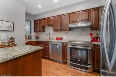 20 Westchester Ter, Clinton Township, NJ 08801 - Photo 12