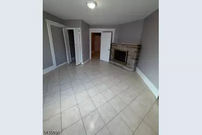 375 Walnut St, Newark, NJ 07105 - Photo 4