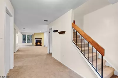 89 Stockton Ct, Parsippany, NJ 07950 - Photo 12