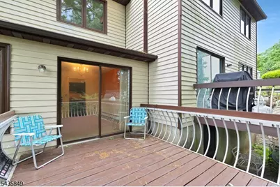 89 Stockton Ct, Parsippany, NJ 07950 - Photo 24