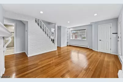 15 Nestro Rd, West Orange Township, NJ 07052 - Photo 8