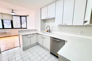 100 Carlyle Dr N05J, Cliffside Park, NJ 07010 - Photo 12