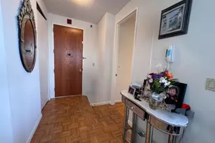 100 Carlyle Dr N05J, Cliffside Park, NJ 07010 - Photo 4