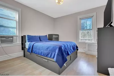 35 Chester Ave, Irvington, NJ 07111 - Photo 12