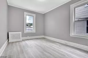 35 Chester Ave, Irvington, NJ 07111 - Photo 24