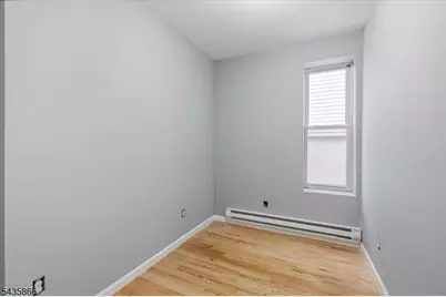 422 18th Avenue, Newark, NJ 07108 - Photo 16