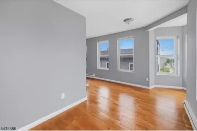 422 18th Avenue, Newark, NJ 07108 - Photo 4