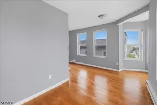 422 18th Ave, Newark, NJ 07108 - Photo 4