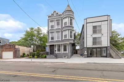 422 18th Avenue, Newark, NJ 07108 - Photo 2