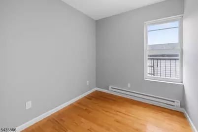 422 18th Avenue, Newark, NJ 07108 - Photo 24