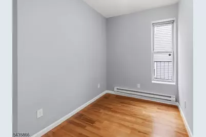 422 18th Avenue, Newark, NJ 07108 - Photo 18