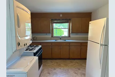 2060 Mountain Ave, Scotch Plains Township, NJ 07076 - Photo 4