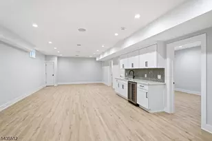 30 Cathedral Ave, Florham Park, NJ 07932 - Photo 20