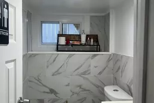 21 Lake St, East Orange, NJ 07017 - Photo 6