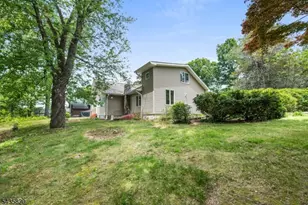13 Island Trail, West Milford, NJ 07421 - Photo 26