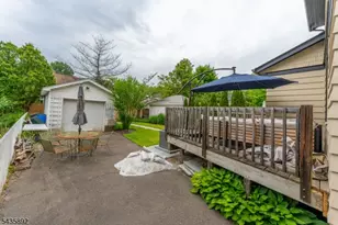 16 Coolidge Ave, Bloomfield, NJ 07003 - Photo 38