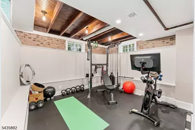 16 Coolidge Ave, Bloomfield, NJ 07003 - Photo 30